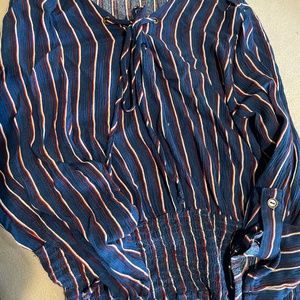 Rue 21 women’s top